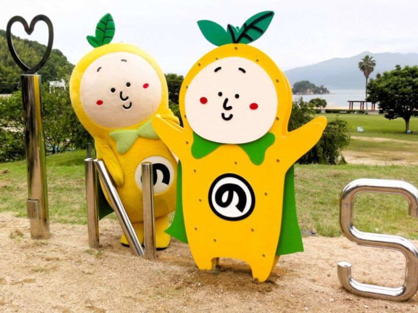 INのSHIMAモニュメントと周辺施設│島ごとはっさくん in 因島